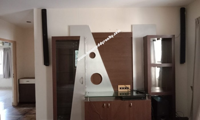 4 BHK Flat for Sale in Balaji Nagar
